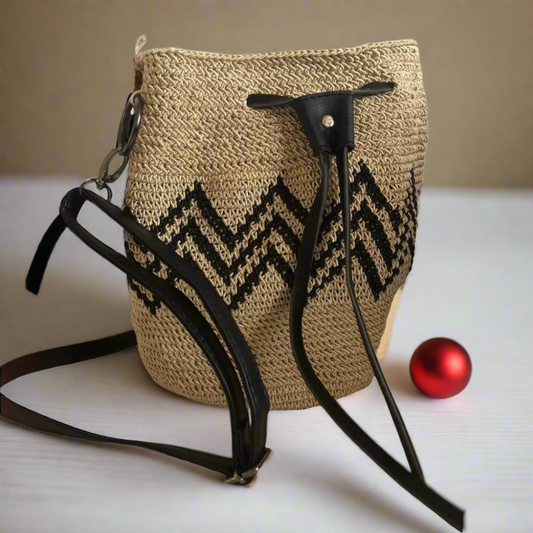 Love, Luxe & Milan - Shoulder bags, Handmade bags, Chic bags, Stylish bags, Elegant bags, Crossbody bags, Designer bags, Luxury bags, Fashion bags, Women's bags, Sustainable bags, Italian designer bags, French designer bags, Vintage handbags, Boho bags, Minimalist bags, Quilted bags, Personalized bags, Statement bags, Evening clutches, Eco-friendly bags, Handbags, Paper Yarn Bags