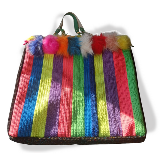 Love, Luxe & Milan - Shoulder bags, Handmade bags, Chic bags, Stylish bags, Elegant bags, Crossbody bags, Designer bags, Luxury bags, Fashion bags, Women's bags, Sustainable bags, Italian designer bags, French designer bags, Vintage handbags, Boho bags, Minimalist bags, Quilted bags, Personalized bags, Statement bags, Evening clutches, Eco-friendly bags, Handbags, Colorful Bags