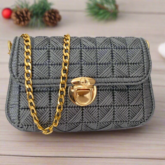 Queen & the City - Shoulder bags, Handmade bags, Chic bags, Stylish bags, Elegant bags, Crossbody bags, Designer bags, Luxury bags, Fashion bags, Women's bags, Sustainable bags, Italian designer bags, French designer bags, Vintage handbags, Boho bags, Minimalist bags, Quilted bags, Personalized bags, Statement bags, Evening clutches, Eco-friendly bags, Handbags, Grey Shoulder Bags, Grey Crossbody Bags